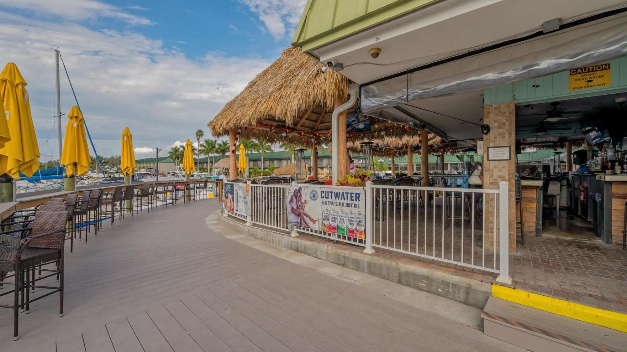 All-New Waterfront With Balcony,Pool,Tiki Bar,Gym Sarasota Exterior foto