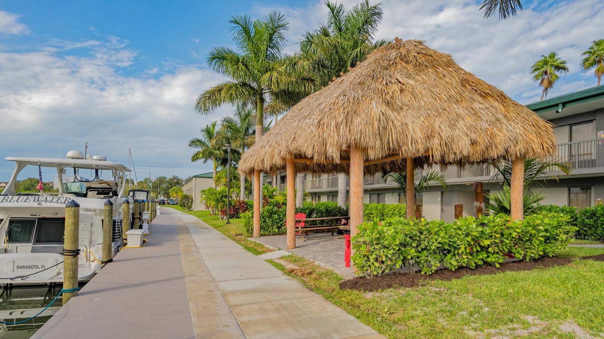 All-New Waterfront With Balcony,Pool,Tiki Bar,Gym Sarasota Exterior foto